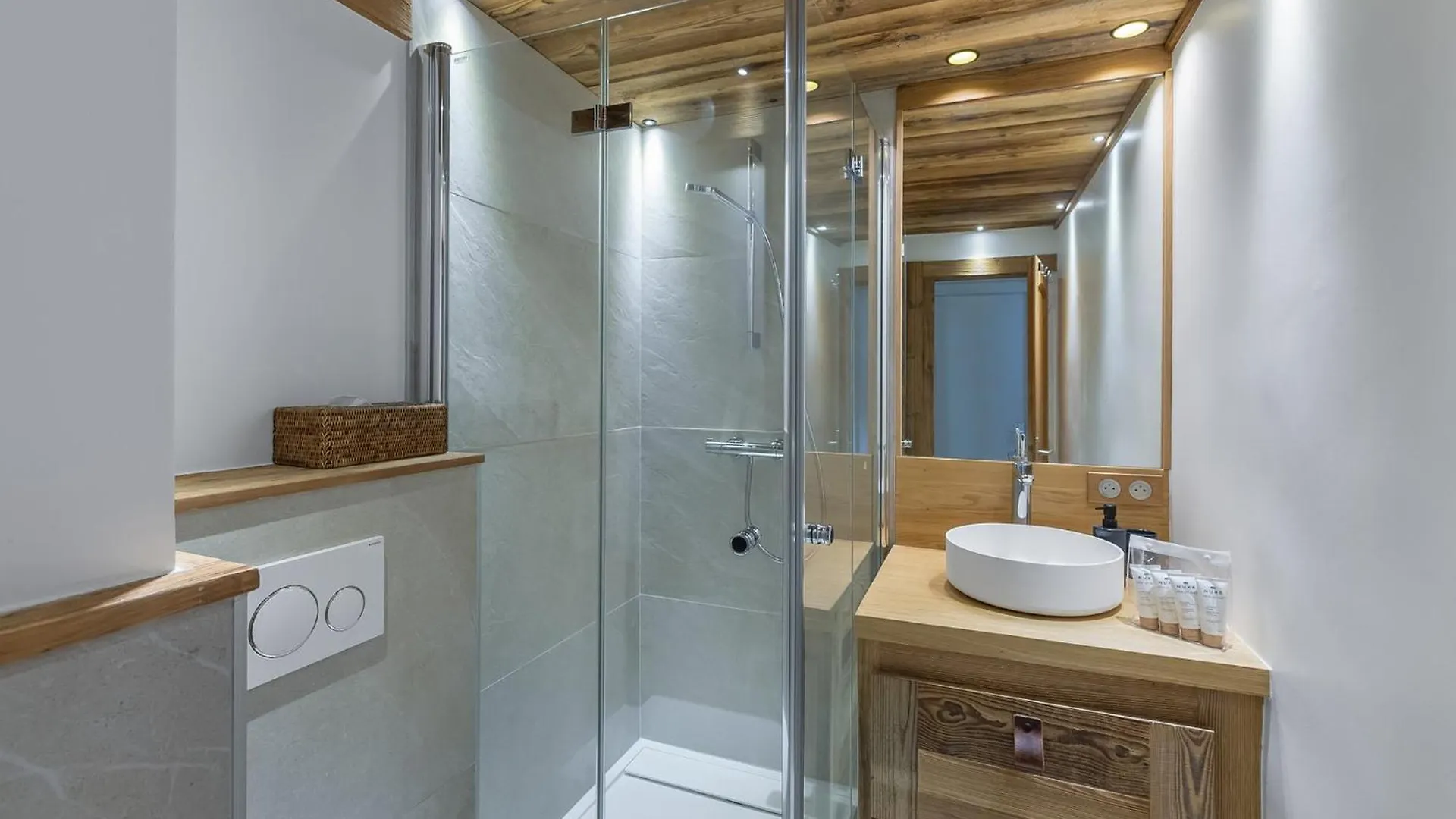 Appartement Renove Pres Des Remontees Mecaniques Et Du Centre, Avec Terrasse Et Parking Couvert - Fr-1-569-126 Megeve
